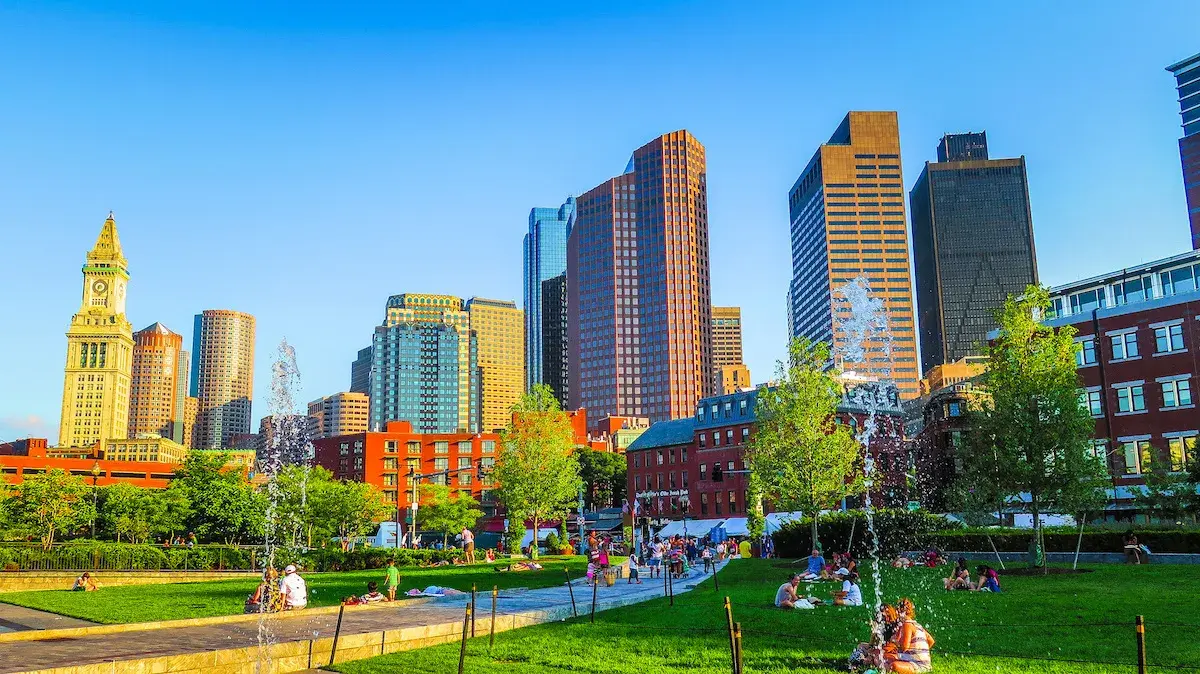 Optimizing Real Estate Experience (REX) to Engage the Hybrid Workforce in Boston