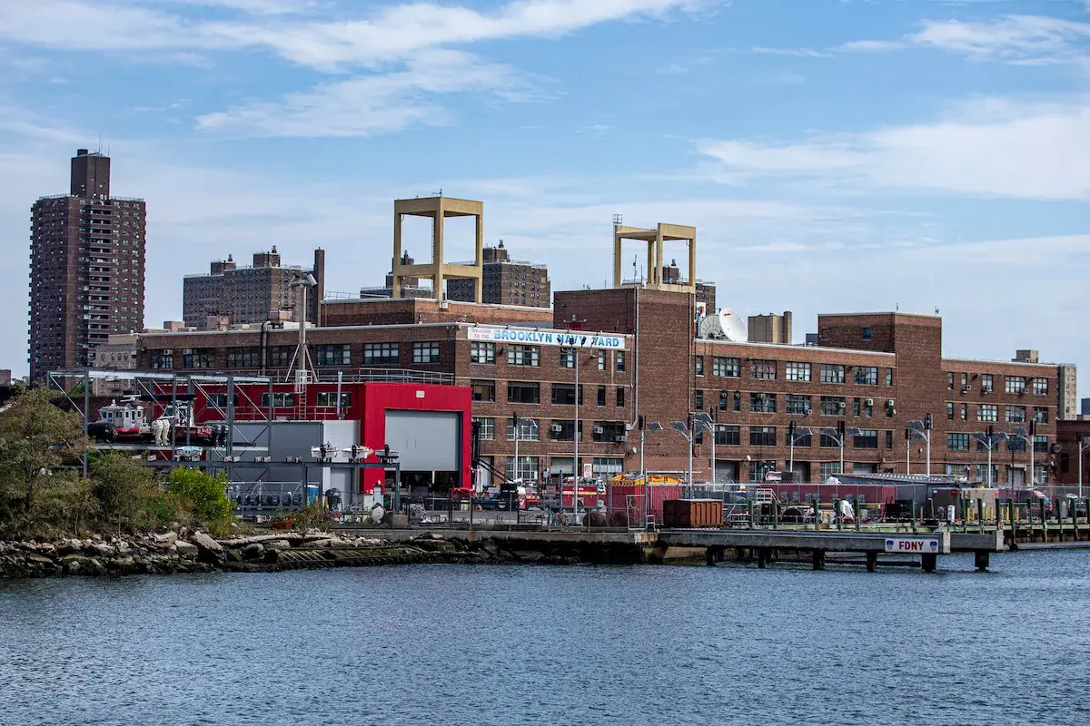 Brooklyn Navy Yard: A Dynamic Fusion of History and Innovation