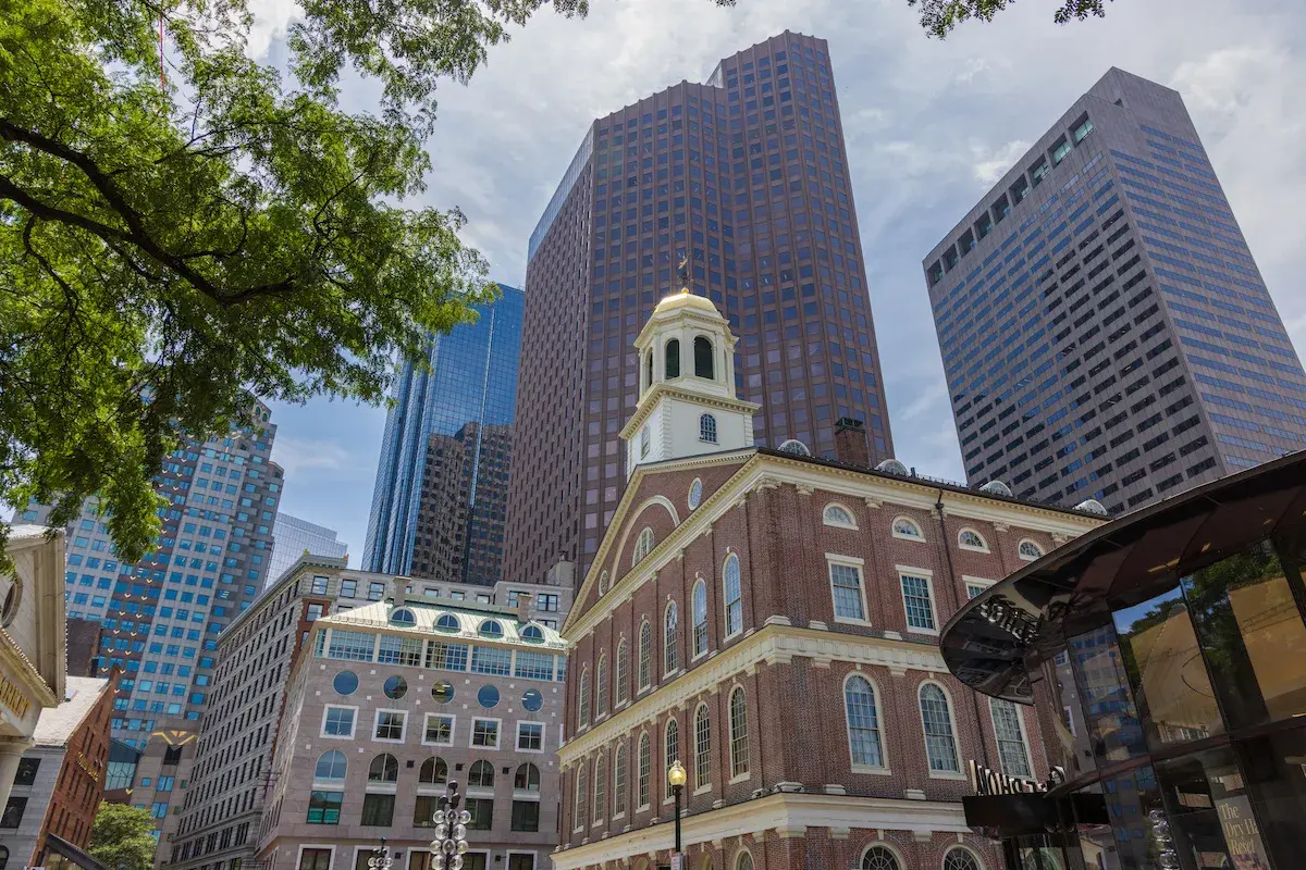 Boston Foodie Paradise: CRE Properties with Drool-worthy Food Offerings