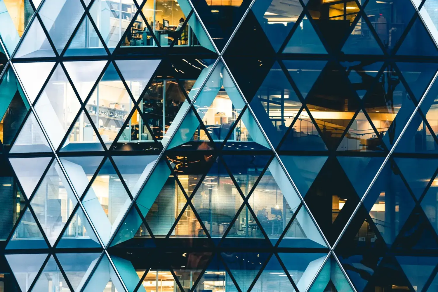 Office Market Split: Why Trophy Buildings Are Thriving